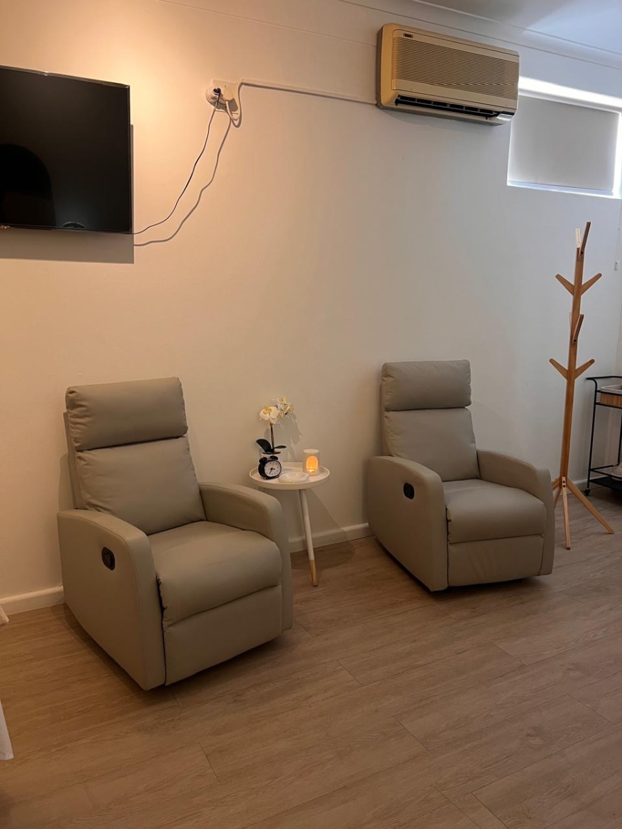To Let Commercial Property for Rent in Claremont Western Cape